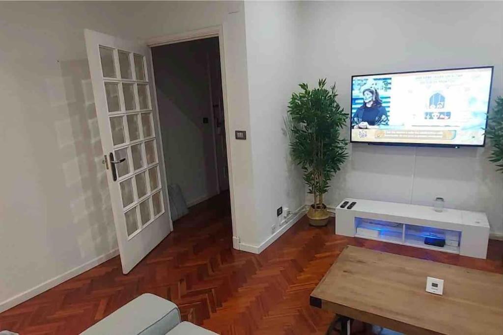 Piso Lujo En Gran Via Con Garaje Apartamento Vigo Exterior foto